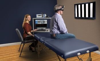 visualeyes-with-monitor