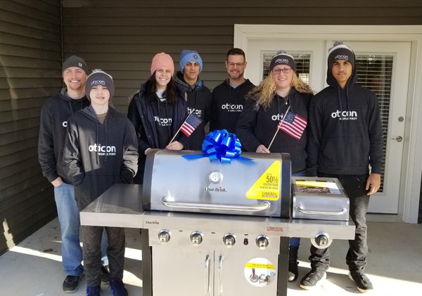 oticon-team-gas-grill-donation-2019